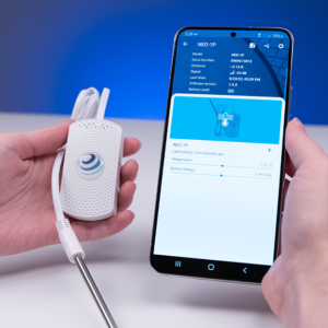 iMatrix iOS and Android mobile app showing live Neo-1P sensor data on a phone